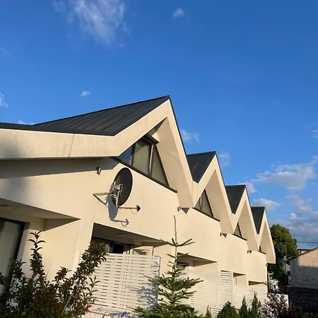 アパート Ameliowy Aparament